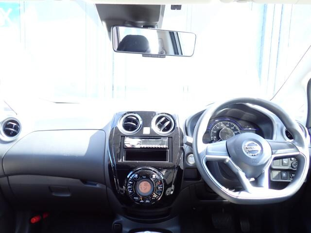 �C���p�l�摜�ɂȂ�܂��B�ԓ��͐��Ǝ҂ɂĎ����N���[�j���O�{�H�ς݂Ȃ̂ŁA��ϐ����ł��B