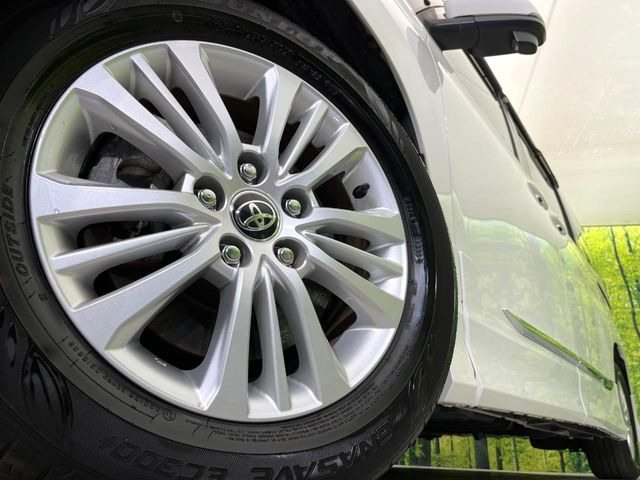 【純正16インチアルミホイール】外観にマッチした純正アルミホイールを装着しております。各種社外アルミホイールや、スタッドレスタイヤも取扱いしております。是非ご相談ください♪