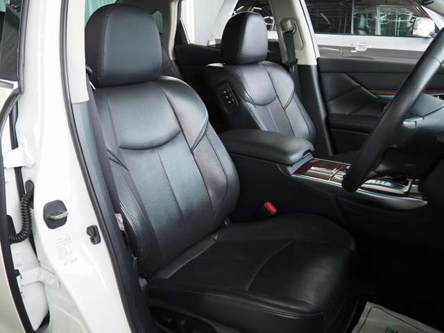 フーガハイブリッド