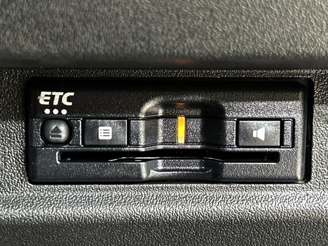 【ETC】高速道路の料金所をストレスなく通過!話題のスポットやサービスエリアに多い「スマートIC」利用時は必須のアイテムです。当店でセットアップを実施、ご納車当日からすぐにご利用いただけます!