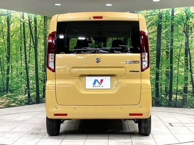 安心の最長10年・走行無制限保証(有償)をご用意。保証内容も充実はもちろん、無料点検&オイル交換や、年中無休の全国・24時間ロードサービスも付帯されておりますのでご安心下さい。