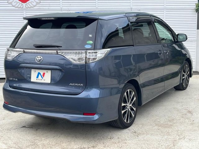 ☆全国のネクステージからお取り寄せが可能※!遠方の店舗に展示してあるクルマが気になる場合も、最寄りの店舗でご覧いただくことが可能です!是非私たちに要望をお聞かせください!※別途費用