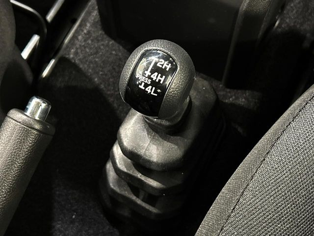 ジムニーノマド1.5 FC 4WD