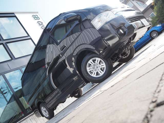 ���Ԃ̏�ԂŋC�ɂȂ镔�����������܂�����A���[���ɂČf�ڒ��ȊO�̉摜�⓮��������肷�邱�Ƃ��\�ł�!�J�[�Z���T�[�o�R�ɂĂ��₢���킹�������A���ڃ��[��:world_clovercars@yahoo.co.jp�܂ł��A����������