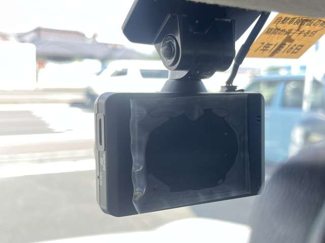 いざという時の録画機能!より安心してドライブが可能です。