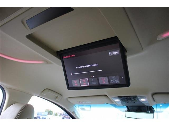 大好評のボディコーティング「ハイモースコート」もご納車までに施工可能。雨染みや線傷など中古車だからと諦めていませんか?ピカピカの状態でお乗り出しいただけます。