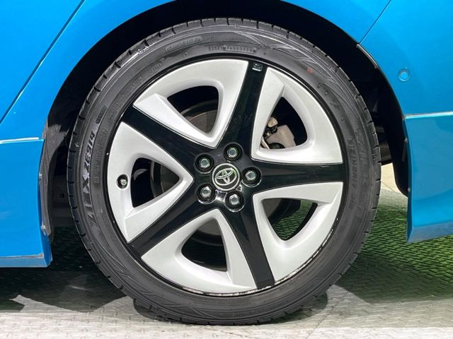 �y����17�C���`�A���~�z�C�[���z�O�ςɃ}�b�`���������A���~�z�C�[���𑕒����Ă���܂��B�e��ЊO�A���~�z�C�[����A�X�^�b�h���X�^�C�����戵�����Ă���܂��B���񂲑��k����������