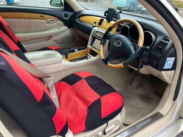 �C�ɂȂ邨�Ԃ�����܂�����E�̓d�b�ԍ����璼�ڂ��X�ɂ��₢���킹���������B�x�����@����ԗ����A��Ԃ܂łȂ�ł������������Ē����܂��B�X�^�b�t�ꓯ���A�����҂����Ă���܂��B