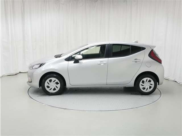 アクア1.5 G E-Four 4WD