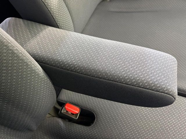 �y�A�[�����X�g�z�^�]���̐g�̂̕��S���y�����Ă����A�[�����X�g�𑕔���