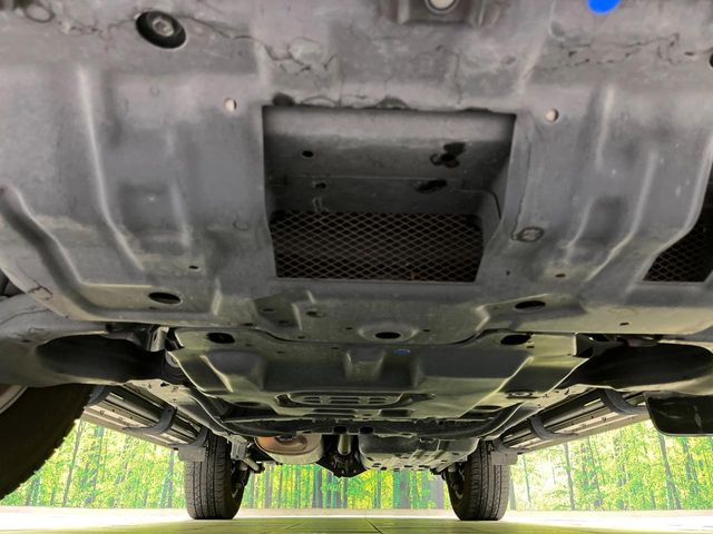 下回りがきれいなうちに、防錆加工の施工がオススメ。降雪地域はもちろん、沿岸部にお住いの方や、趣味でマリン・ウィンタースポーツをされる方にご好評いただいております。