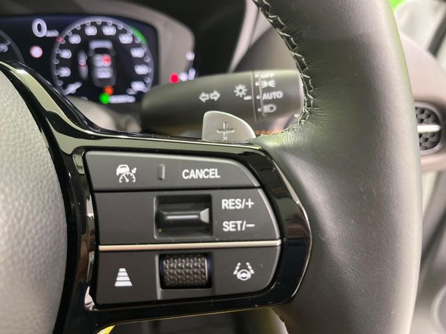 �y�A�_�v�e�B�u�N���[�Y�R���g���[���z�������H�ł̒��������s���y��!!�����ő��x��ۂN���[�Y�R���g���[�����A�Փˌy���V�X�e���ƘA�g���A�O���̎ԗ������m���ĎԊԂ�ۂ悤�ɑ��x���߂��Ă���܂�!!