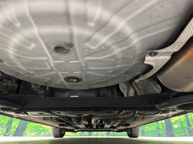 下回りがきれいなうちに、防錆加工の施工がオススメ。降雪地域はもちろん、沿岸部にお住いの方や、趣味でマリン・ウィンタースポーツをされる方にご好評いただいております。