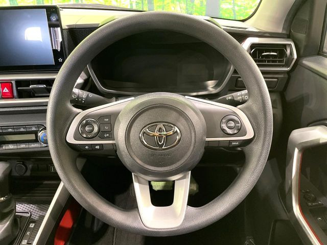 �y�X�e�A�����O�X�C�b�`�z�^�]���A�O������ڐ������炷���ƂȂ��A�I�[�f�B�I���̑��삪�\�ȕ֗��@�\!���S&���K�ȃh���C�u�����o���Ă���܂���