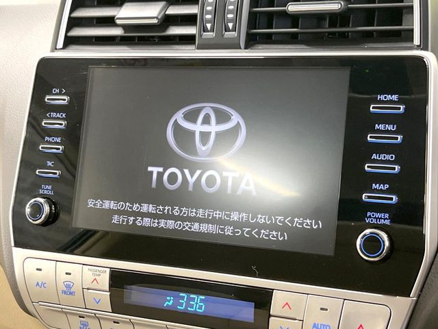 【純正ナビ】人気の純正ナビを装備。オーディオ機能も充実しており、Bluetooth接続すればお持ちのスマホやMP3プレイヤーの音楽を再生可能!毎日の運転がさらに楽しくなります!!