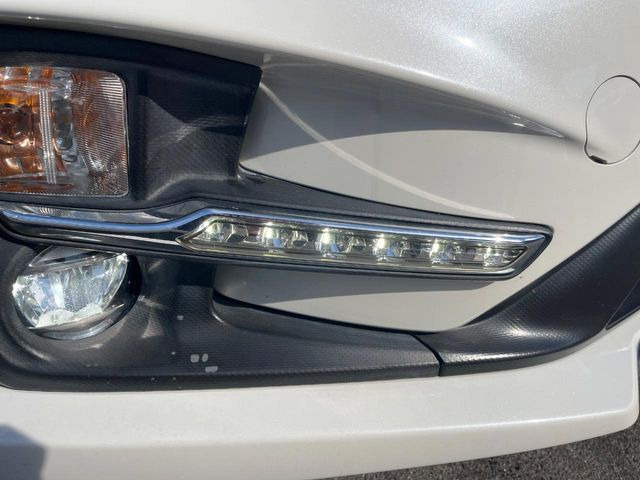 ★LEDアクセサリーライナー★