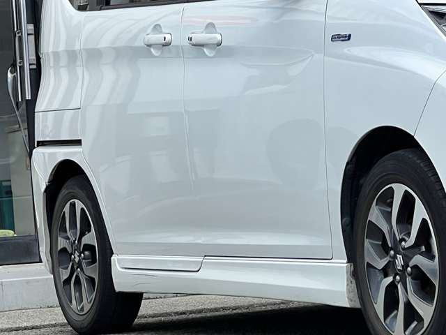 �v���E�X�E�A�N�A�E�m�[�g�E�t�B�c�gHV���̃n�C�u���b�h�ƃR���p�N�g�J�[�ł͑����ۗ̕L�䐔�ŁA���ꂼ��̂��q�l�ɂ��������q������Ă����Ē����܂�!