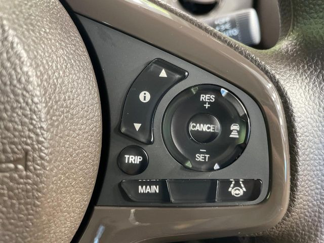 �y�A�_�v�e�B�u�N���[�Y�R���g���[���z�������H�ł̒��������s���y��!!�����ő��x��ۂN���[�Y�R���g���[�����A�Փˌy���V�X�e���ƘA�g���A�O���̎ԗ������m���ĎԊԂ�ۂ悤�ɑ��x���߂��Ă���܂�!!