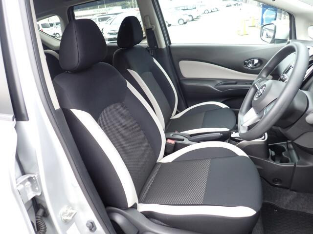 �t�����g�V�[�g�A��ԗǍD�ň��S�ł��B�傫�ȉ�����Ȃ����S�ł�