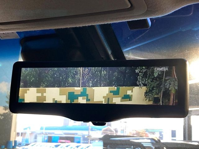 �y�C���e���W�F���g���[���~���[�z��Ȃ̑傫�ȉו��⓯��҂Ō�����m�F���Â炢���ł����S!�J�������B�e�����ԗ�����̉f�������[���~���[���ɕ\���B�N���A�Ȏ��E�ŏ󋵂̊m�F���\�ł�!