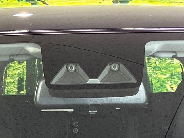 �y�X�}�[�g�A�V�X�g�z���s���ɑO���̎ԗ�����F�����A�Փ˂������Ȏ��͌x��ƃu���[�L�ŏՓˉ���Ɣ�Q�y�����A�V�X�g�B�����S�Ƀh���C�u�����y���݂��������܂��B