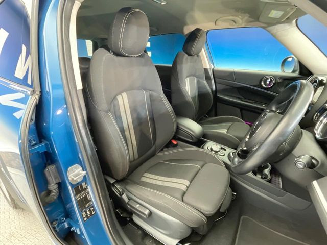 ●シートの使用感:破れ・へたりも少なく、ご覧の通りきれいな状態を維持しております。また、室内クリーニング・コーティングもご用命いただけます。