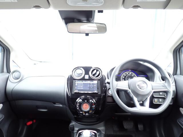 �C���p�l�摜�ɂȂ�܂��B�ԓ��͐��Ǝ҂ɂĎ����N���[�j���O�{�H�ς݂Ȃ̂ŁA��ϐ����ł��B