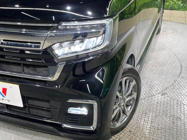 �yLED�w�b�h���C�g�z���V����ԑ��s�����ǍD�Ȏ��E���m�ۂ����S���ĉ^�]�ł��鍂�P�xLED�w�b�h���C�g�𑕔�!�_�����x�������A����d�͂��}�����Ă��܂��B