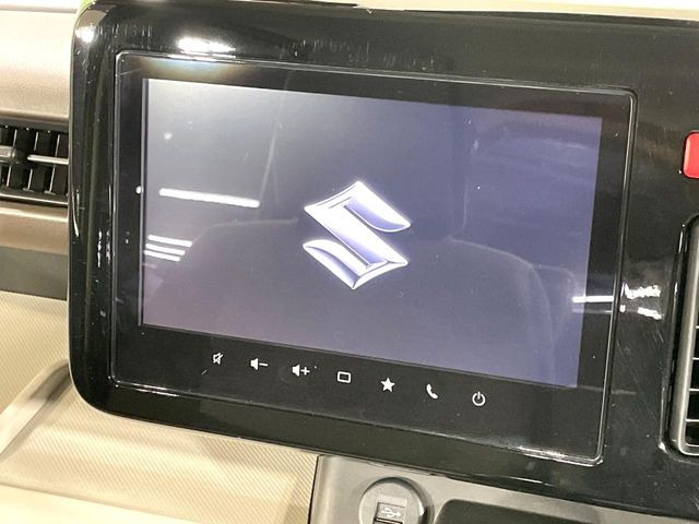 【純正9型ナビ】人気の純正ナビを装備。オーディオ機能も充実しており、Bluetooth接続すればお持ちのスマホやMP3プレイヤーの音楽を再生可能!毎日の運転がさらに楽しくなります!!