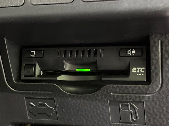 【ETC】高速道路の料金所をストレスなく通過!話題のスポットやサービスエリアに多い「スマートIC」利用時は必須のアイテムです。当店でセットアップを実施、ご納車当日からすぐにご利用いただけます!