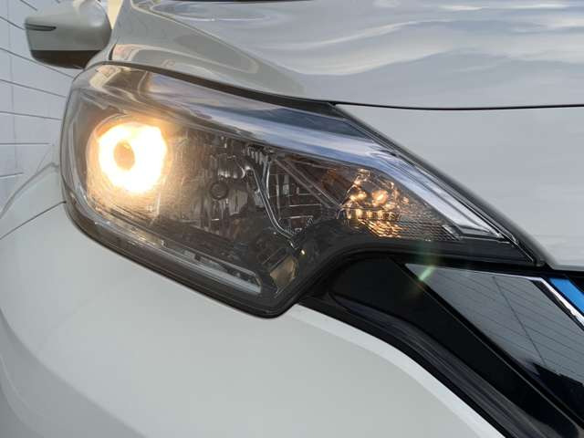 ノート1.2 e-POWER X FOUR 4WD