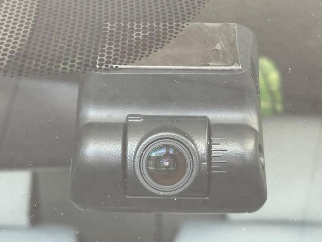 �y�h���C�u���R�[�_�[�z���S�E���S�ȃJ�[���C�t�ɕK�{�̃h���C�u���R�[�_�[�𑕔�!���s���͂������A������^�]�⎖�̂ɑ��������ۂ̏󋵂��f���ŋL�^���A����̃��X�N�ɔ����܂��B