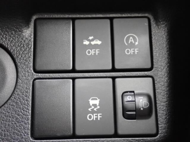 横滑防止機能、衝突回避軽減ブレーキ付きで、より安全にドライブをお楽しみいただけます♪