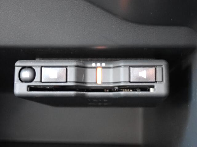 ETC���������Ă��܂��B�m���X�g�b�v�ŗ�������ʉ߂ł��܂��B���ꂵ�������ł���ˁB