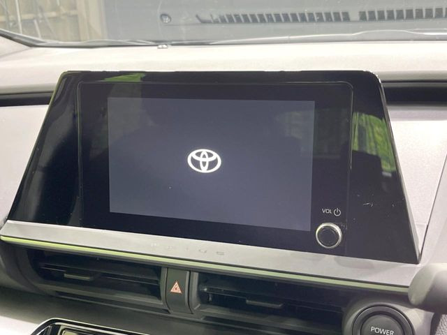 【8インチ ディスプレイオーディオ】大画面のディスプレイはAppleCarPlayやAndroidAutoが利用可能。大きな画面でスマホナビアプリ等が利用いただけます♪