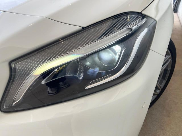 ��LED�w�b�h���C�g:��ԑ��s�����ǍD�Ȏ��E���m�ۂ����S���ĉ^�]�ł��鍂�P�xLED�w�b�h���C�g�𑕔�!�_�����x�������A����d�͂��}�����Ă��܂��B