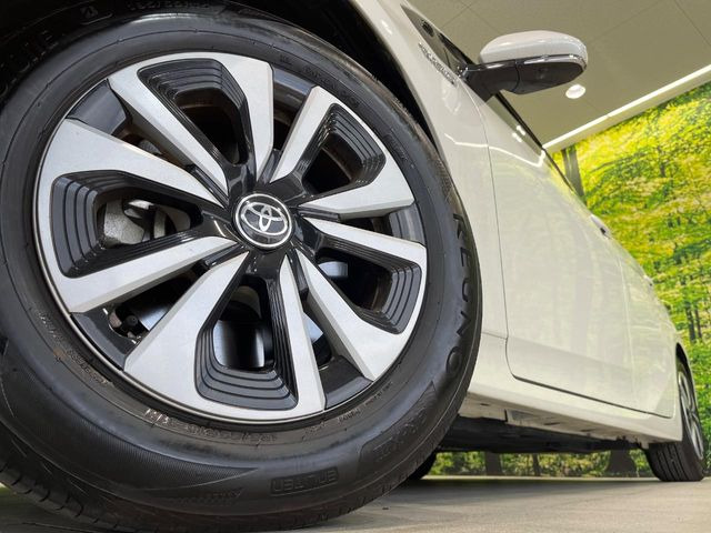 【純正15インチアルミホイール】外観にマッチした純正アルミホイールを装着しております。各種社外アルミホイールや、スタッドレスタイヤも取扱いしております。是非ご相談ください♪