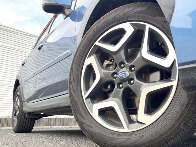 �y�����A���~�z�C�[���z�O�ςɃ}�b�`���������A���~�z�C�[���𑕒����Ă���܂��B�e��ЊO�A���~�z�C�[����A�X�^�b�h���X�^�C�����戵�����Ă���܂��B���񂲑��k����������