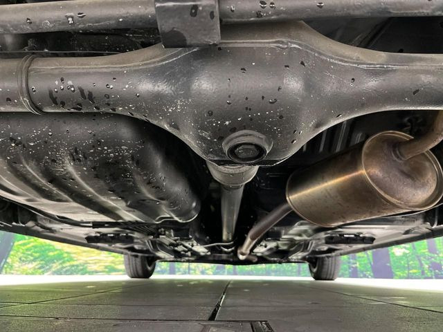 下回りがきれいなうちに、防錆加工の施工がオススメ。降雪地域はもちろん、沿岸部にお住いの方や、趣味でマリン・ウィンタースポーツをされる方にご好評いただいております。