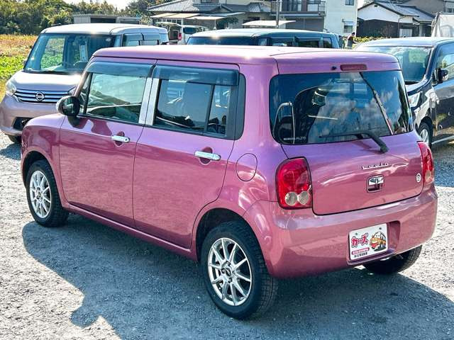 ���X�ł͌y�����Ԃ��畁�ʎԂ܂ŕ��L���I�[�����[�J�[�̎Ԏ�E�F�E�O���[�h��L�x�ɑ����Ă���܂��B