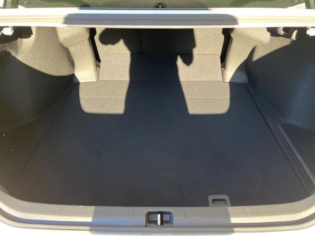 ���Q�b�W���[���́A��e�ʂ̃X�y�[�X���m�ہB���i�̂����������烌�W���[�܂ŁA���L�����􂵂Ă���܂�!�܂��A���A�V�[�g��|�����ƂŃo���G�[�V�����L���ɂ��g�����������܂��B