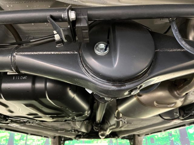 下回りがきれいなうちに、防錆加工の施工がオススメ。降雪地域はもちろん、沿岸部にお住いの方や、趣味でマリン・ウィンタースポーツをされる方にご好評いただいております。