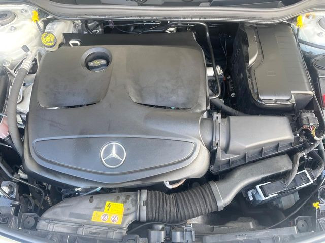 �����X�ł́A�e���[�J�[�̐�p�f�f�e�X�^�[�𓱓��B���Ǝ��i�����e�N�j�J���X�^�b�t���풓���Ă���܂��̂ŁA������̍ۂɂ����S���Ă����p���������܂��B