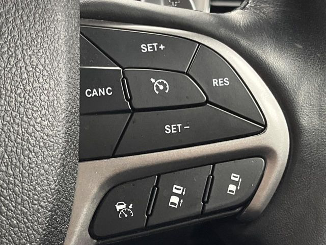 �����[�_�[�N���[�Y�R���g���[��:�O�̎ԂƂ̎Ԋԋ��������ɂƂ�A��葬�x�Ŏ������s���Ă���鎟����̃N���[�Y�R���g���[��!��ɍ������H�⎩���Ԑ�p���H�Ŏg�p����֗��ȋ@�\�ł�!