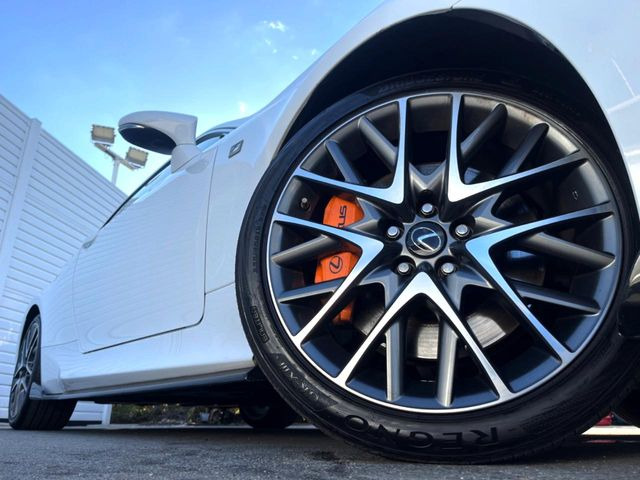 【純正19インチアルミホイール】外観にマッチした純正アルミホイールを装着しております。各種社外アルミホイールや、スタッドレスタイヤも取扱いしております。是非ご相談ください♪