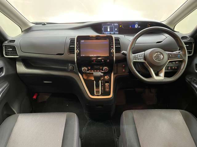 セレナ2.0 ハイウェイスター Vセレクション