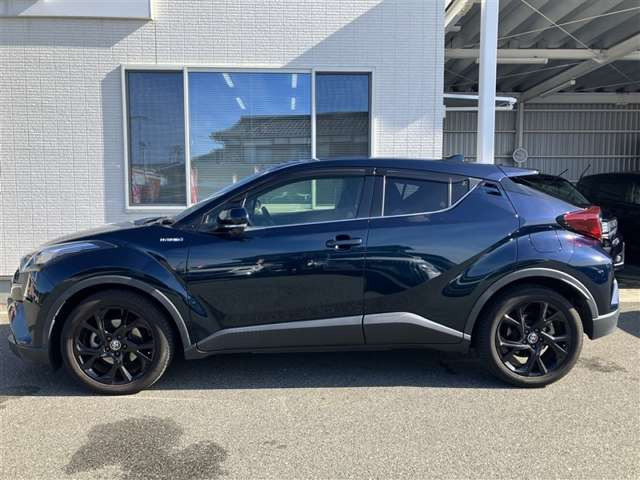 C-HRハイブリッド 1.8 G モード ネロ