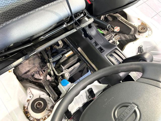 親切・丁寧な専門メカニックスタッフが応対!・車検・点検整備・事故等の修理などアフターサービスも安心。お車のカスタマイズもネクステージのサービススタッフまでご相談ください!