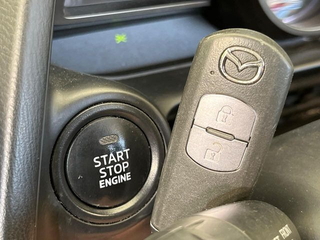 �y�A�h�o���X�g�L�[�z�J�o����|�P�b�g�ɓ��ꂽ�܂܂ł��h�A�̎{���E�������\�ȃX�}�[�g�L�[�𑕔��B�G���W���̃I���E�I�t�����J�M�����o���K�v����������Ƃ��Ă��֗��ł���