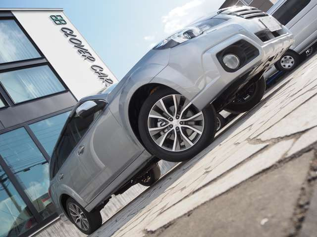 ���Ԃ̏�ԂŋC�ɂȂ镔�����������܂�����A���[���ɂČf�ڒ��ȊO�̉摜�⓮��������肷�邱�Ƃ��\�ł�!�J�[�Z���T�[�o�R�ɂĂ��₢���킹�������A���ڃ��[��:world_clovercars@yahoo.co.jp�܂ł��A����������